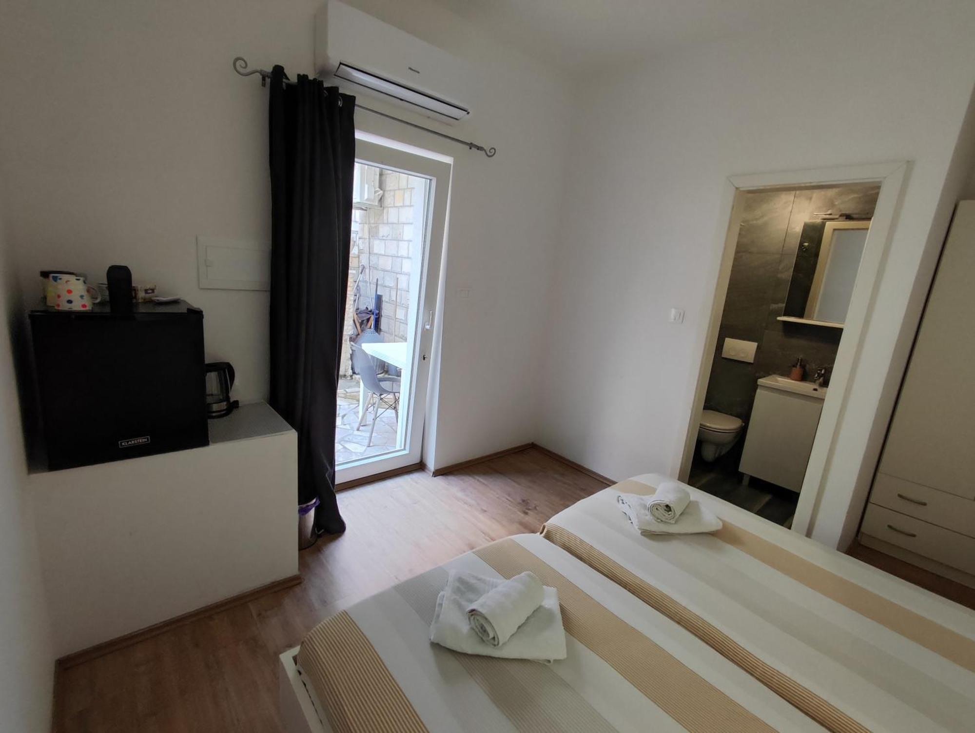 Zoric Apartments & Rooms 2 두브로브니크 외부 사진